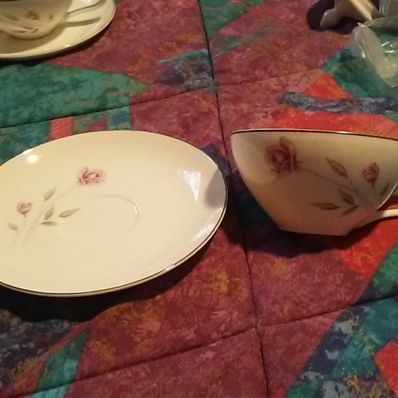 3541 Georgiana M China Set - Picture 2 of 4